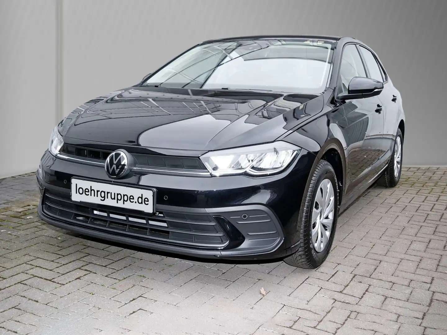 Volkswagen Polo Life 1.0 l 5 Gang 59 kW / 80 PS Schwarz - 2