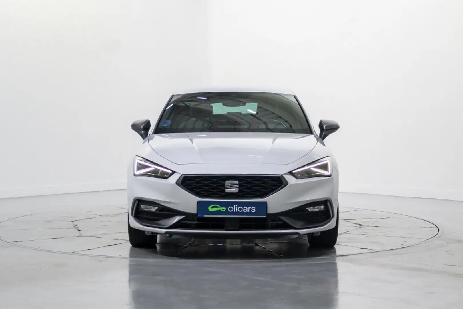 SEAT Leon 1.4 TSI e-Hybrid S&S FR DSG-6 204 Weiß - 2