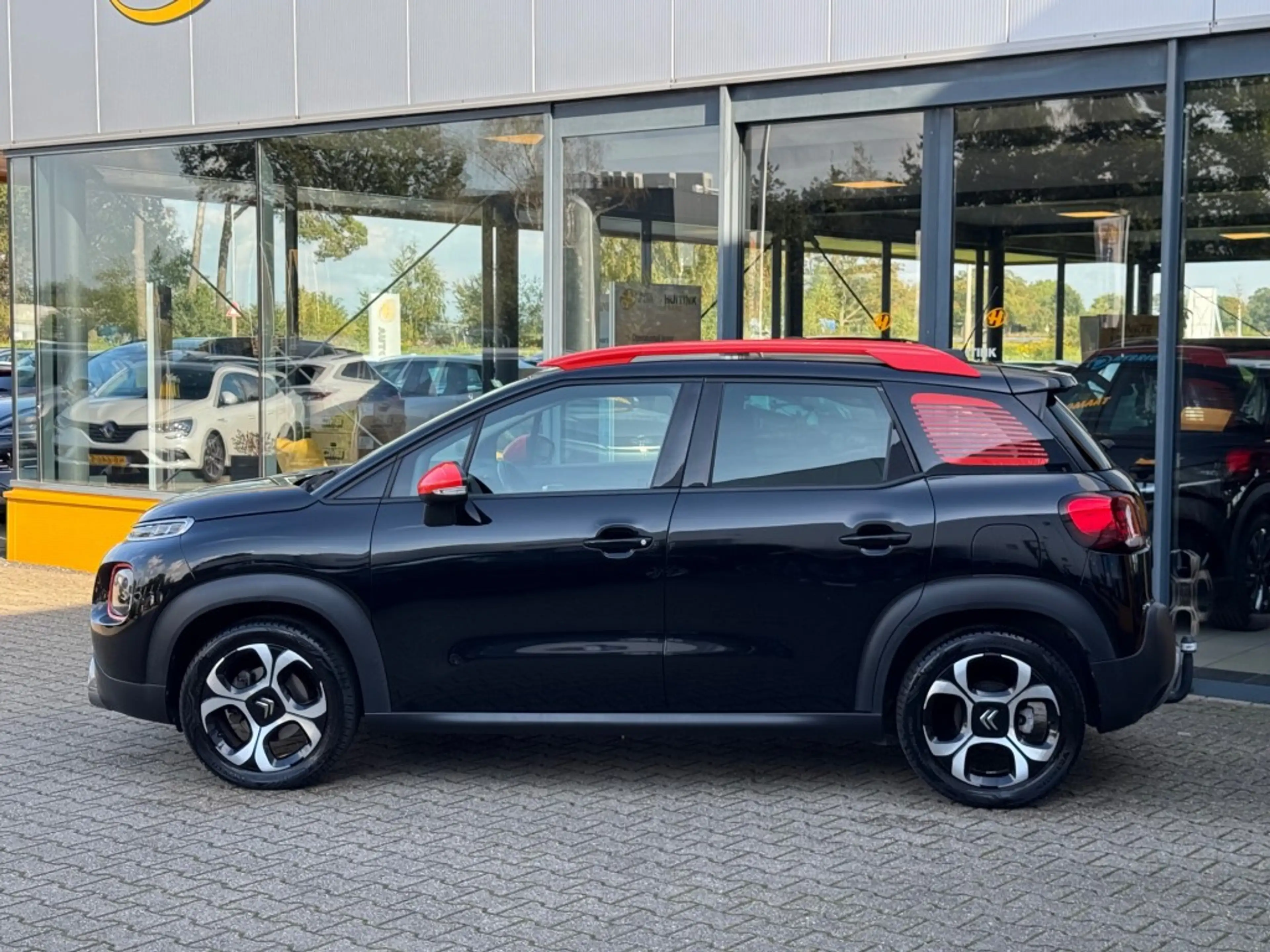 Citroen C3 Aircross 1.2 PureTech 110PK S&S C-Series - stoelverwarm - t — photo 2