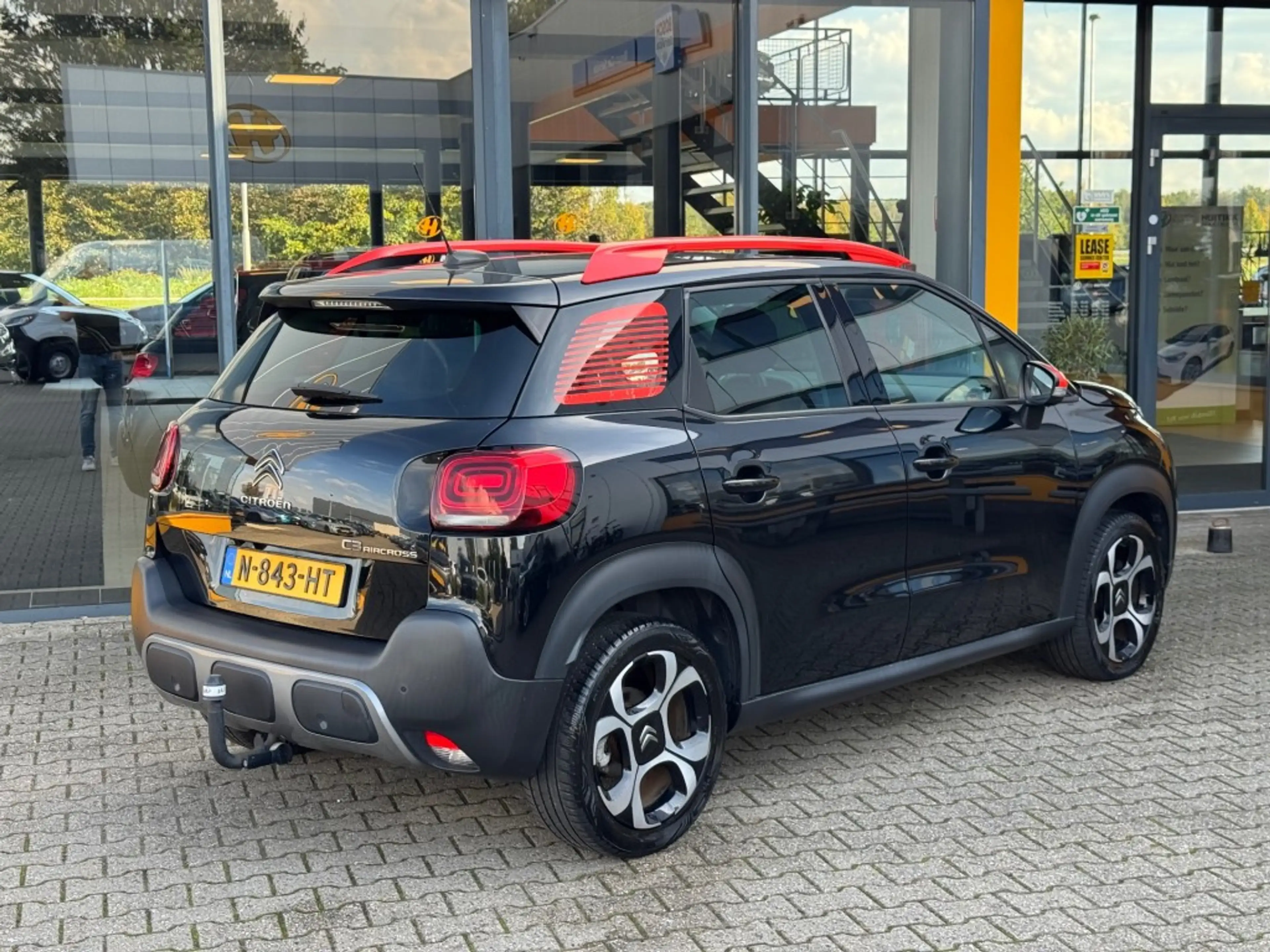 Citroen C3 Aircross 1.2 PureTech 110PK S&S C-Series - stoelverwarm - t — photo 4