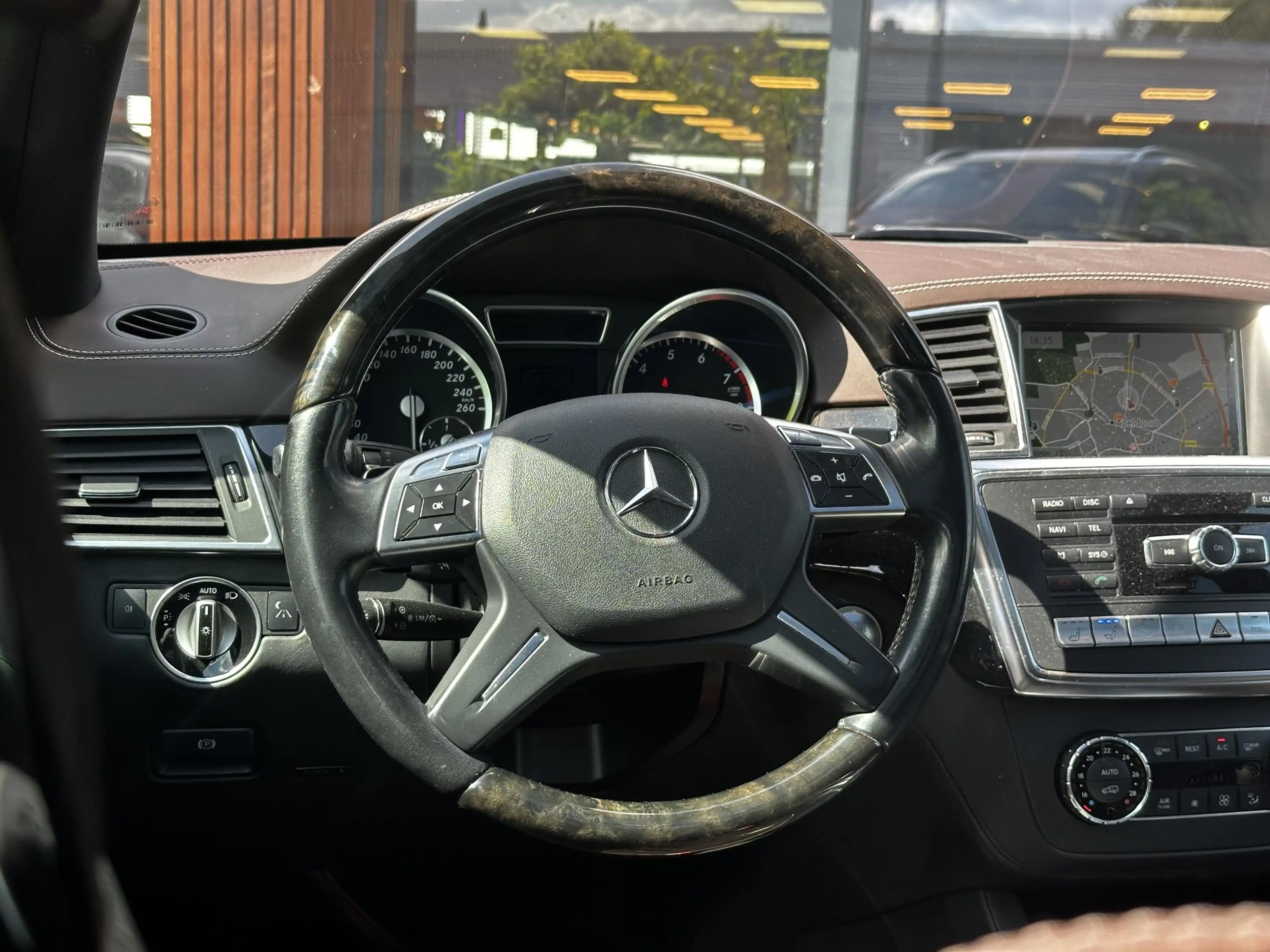 Mercedes-Benz ML 350 M-klasse Edition 1 AMG Panoramadak Designo Leer Mu — photo 18