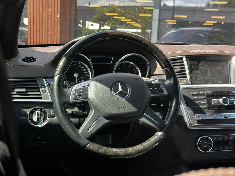 Mercedes-Benz ML 350 M-klasse Edition 1 AMG Panoramadak Designo Leer Mu — photo 18