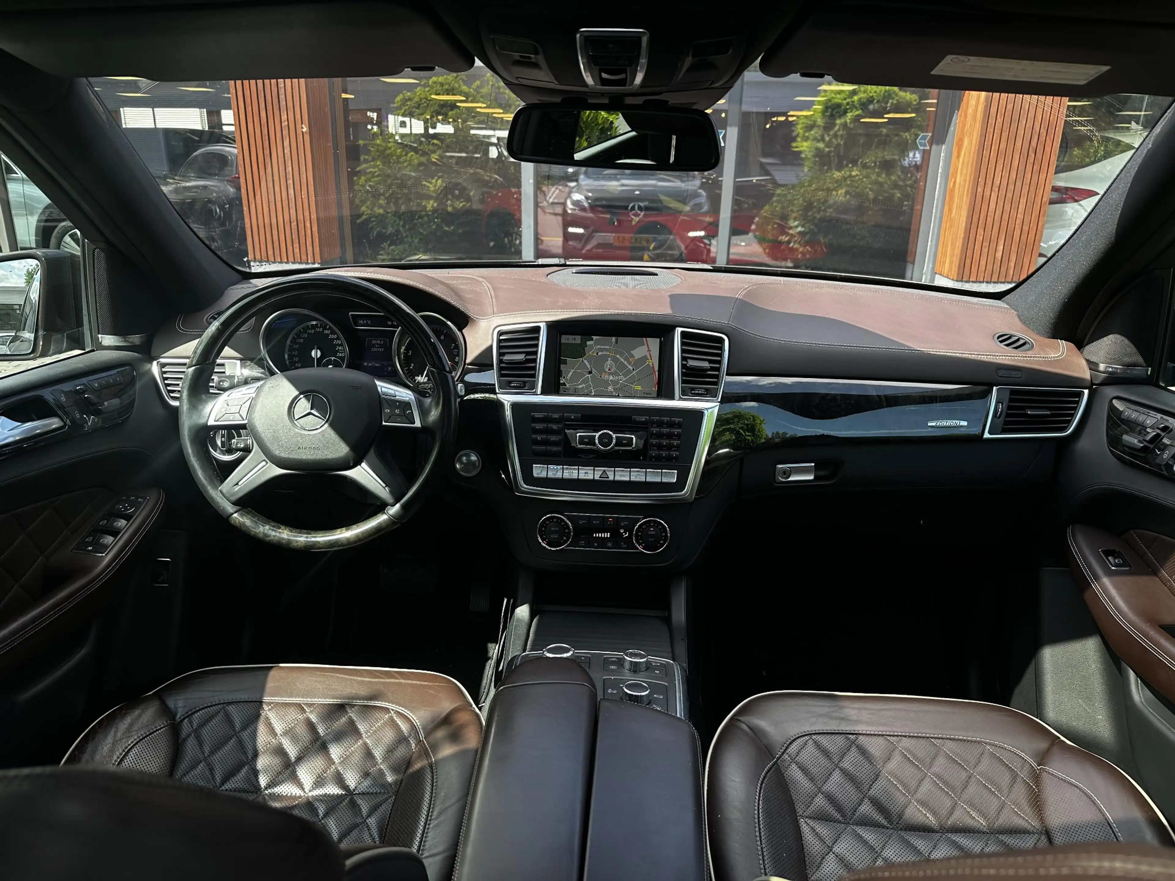 Mercedes-Benz ML 350 M-klasse Edition 1 AMG Panoramadak Designo Leer Mu — photo 2