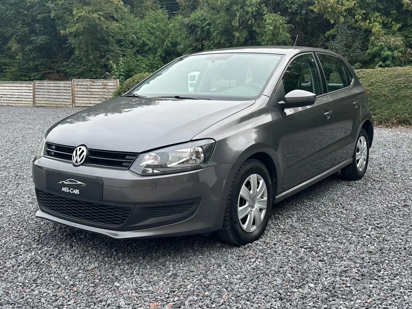 Volkswagen Polo 1.2 Essence 137.000Km / Airco 2012 Grau - 2