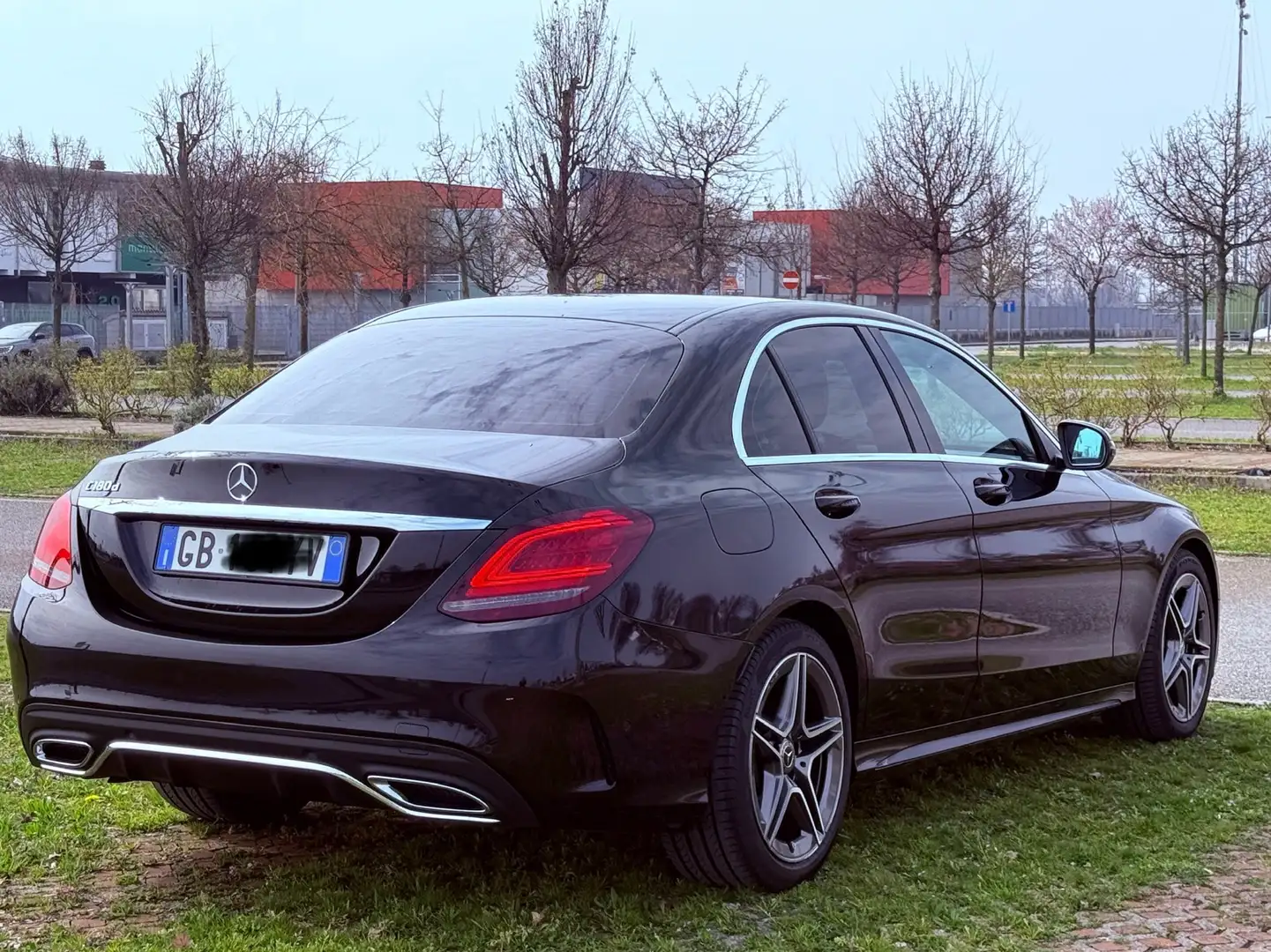 Mercedes-Benz C 180 d 9G-TRONIC AMG Line - 2