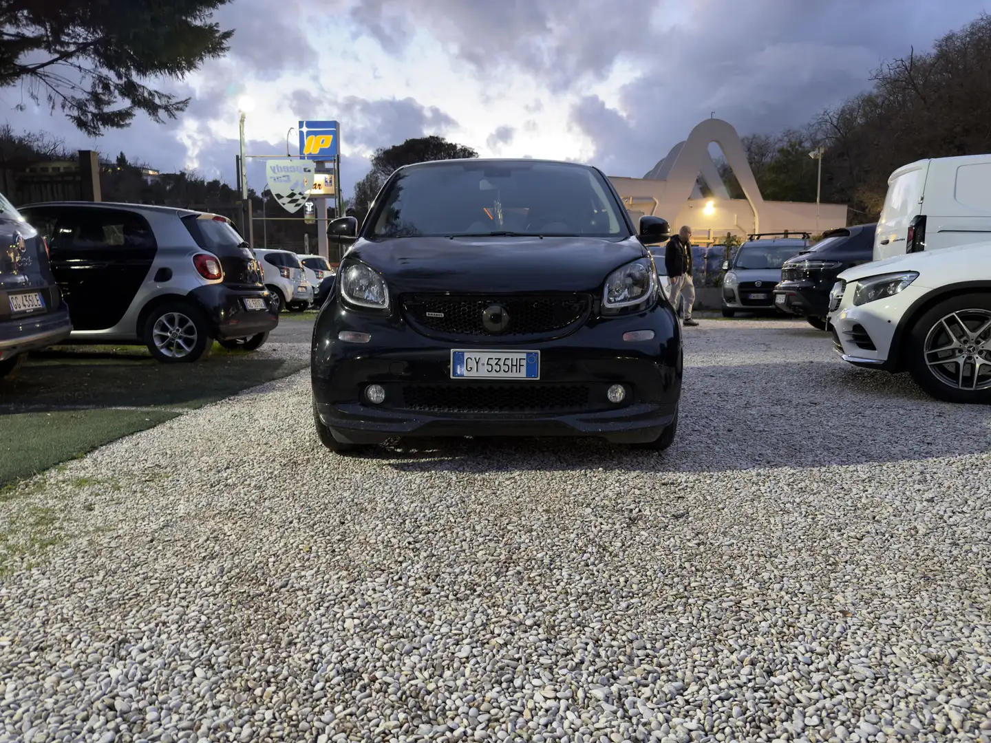 smart forTwo 0.9 t Brabus Xclusive 109cv twinamic Nero - 2