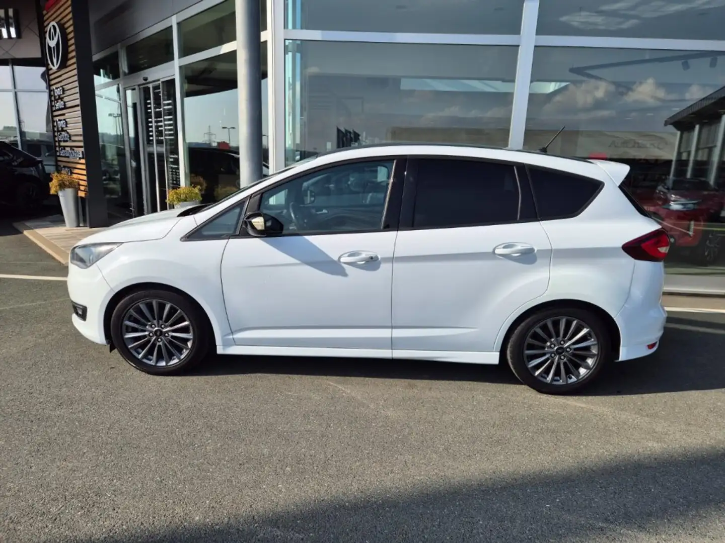 Ford C-Max Trend 1,0 EcoBoost S/S Weiß - 2