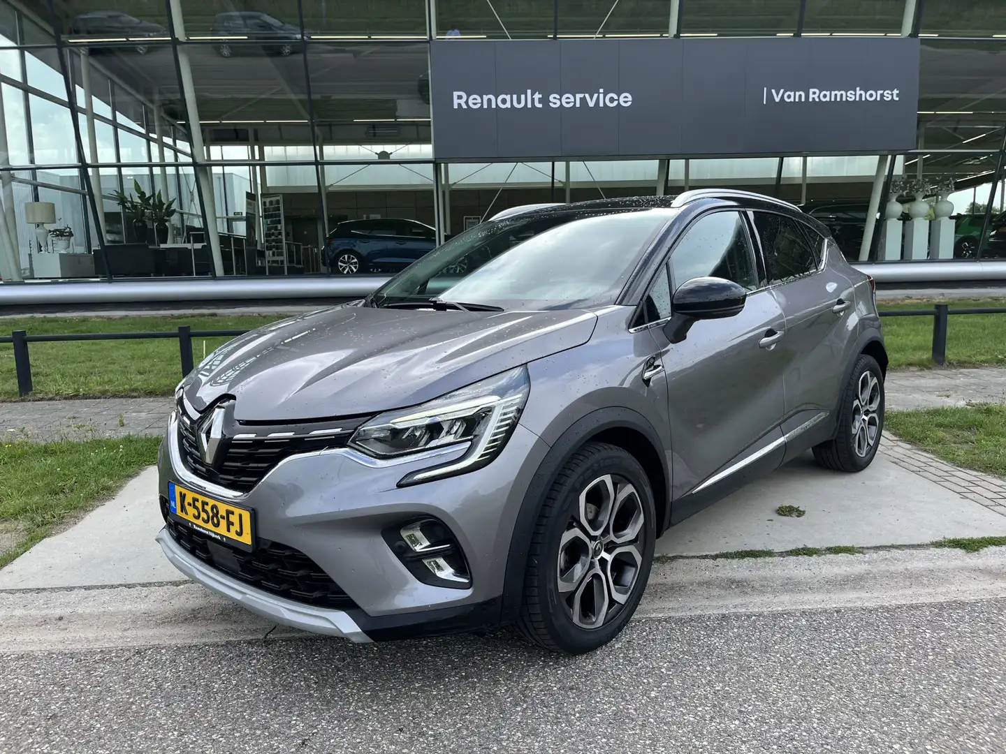 Renault Captur 1.3 TCe 130 PK Edition One / Automaat / Bose / Cam Grijs - 1
