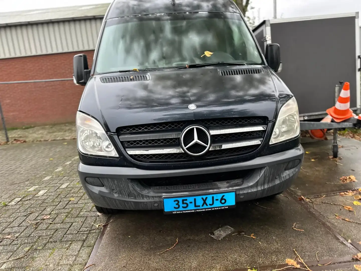 Mercedes-Benz Sprinter 311 2.2 CDI 366 HD Zwart - 2
