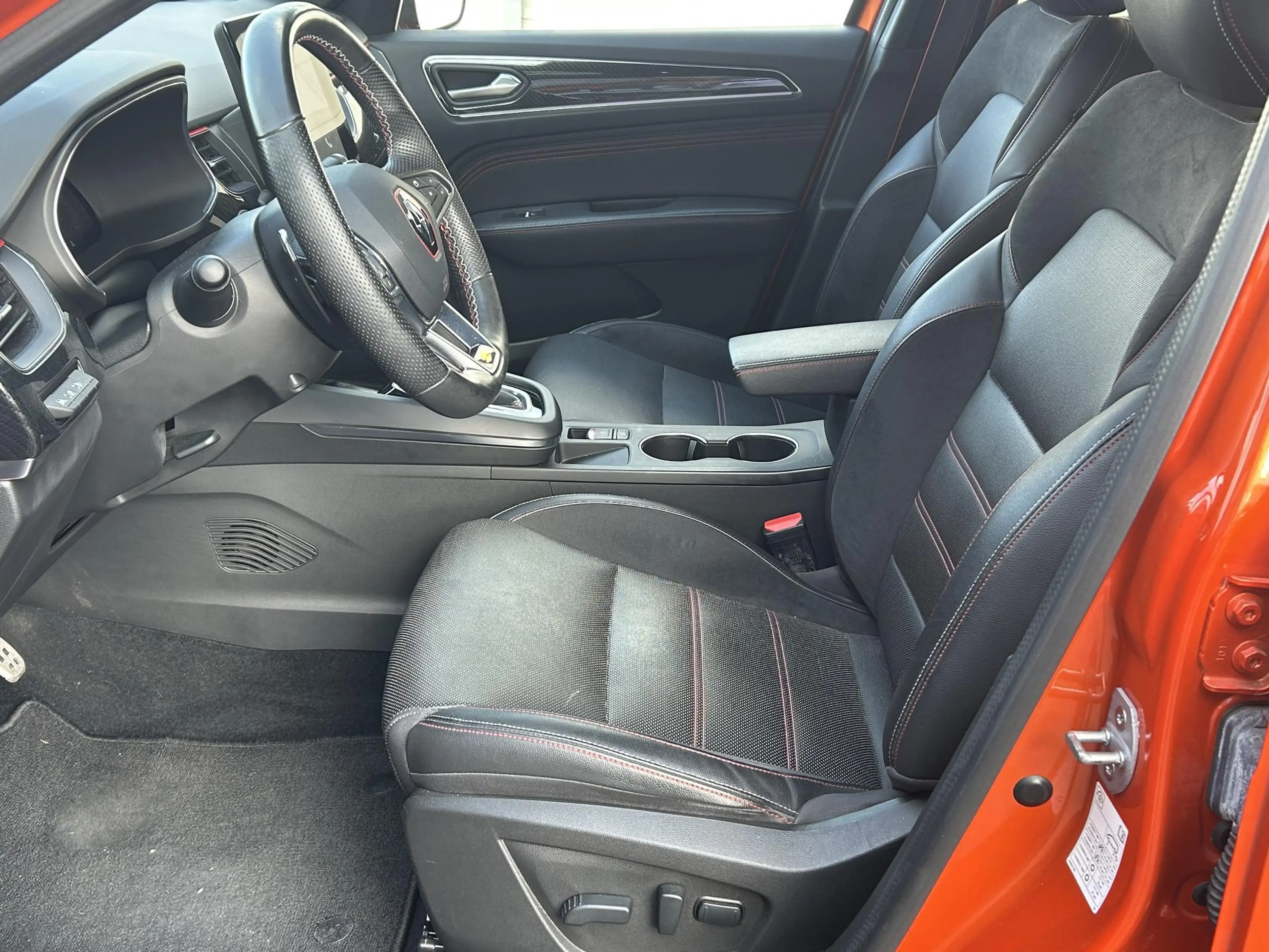 Renault Arkana 1.3 TCe 140 R.S. line | Navigatie | Camera | Apple — photo 7