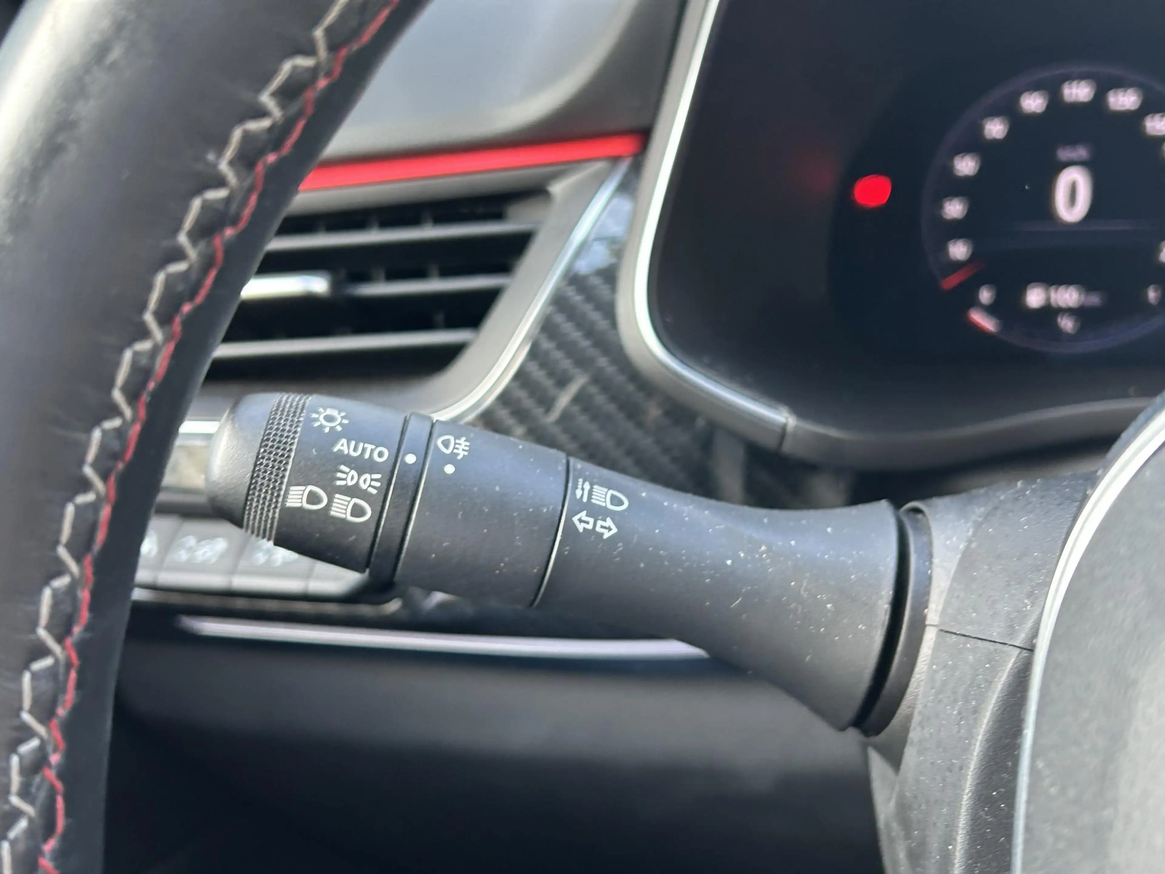 Renault Arkana 1.3 TCe 140 R.S. line | Navigatie | Camera | Apple — photo 20