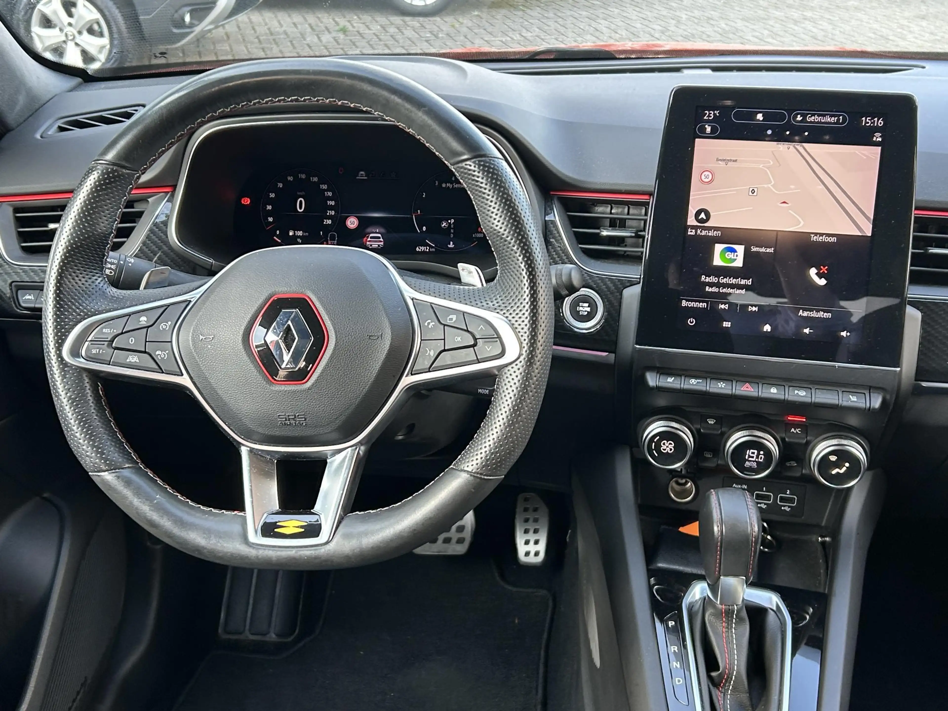 Renault Arkana 1.3 TCe 140 R.S. line | Navigatie | Camera | Apple — photo 10