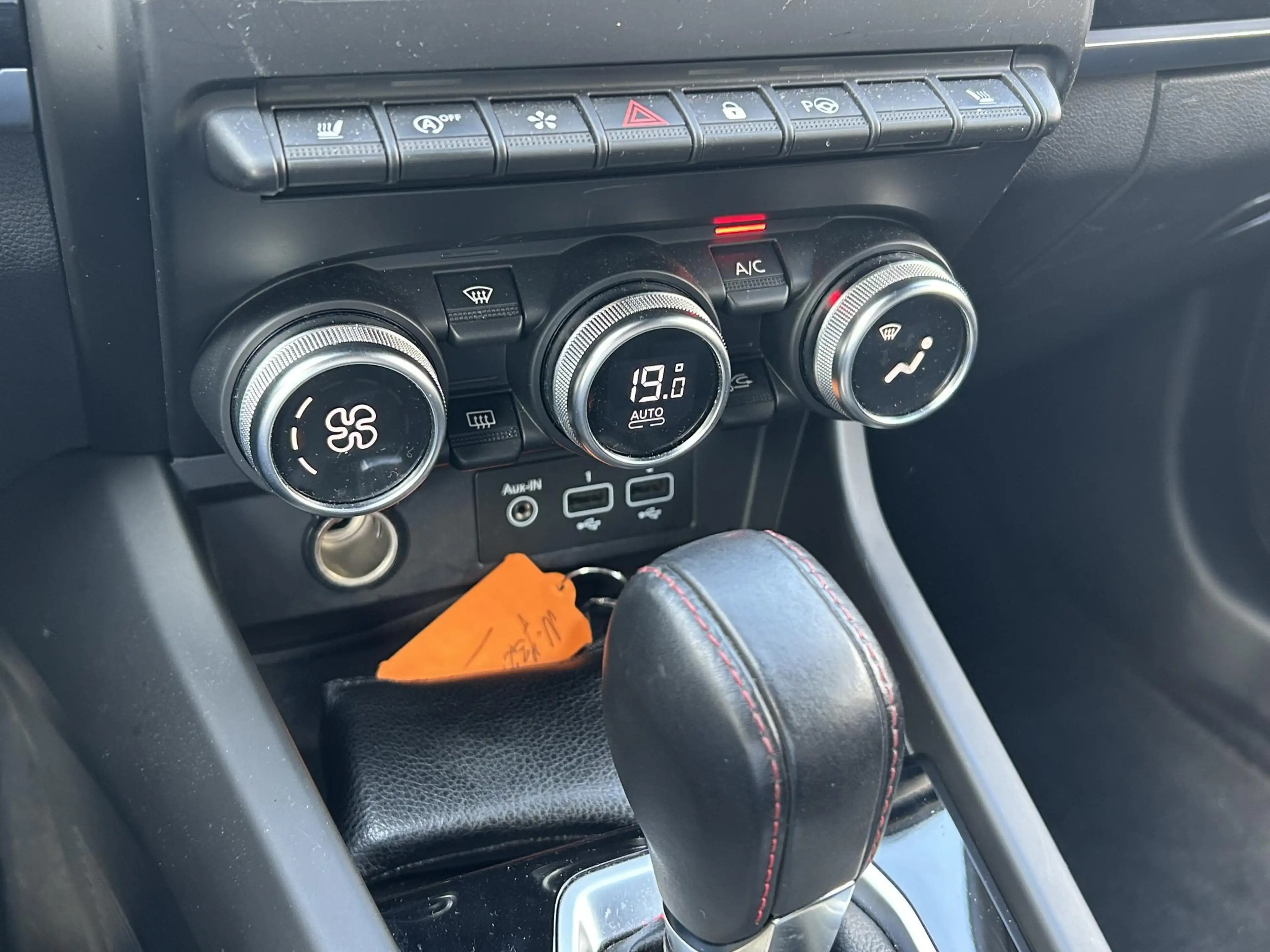 Renault Arkana 1.3 TCe 140 R.S. line | Navigatie | Camera | Apple — photo 13