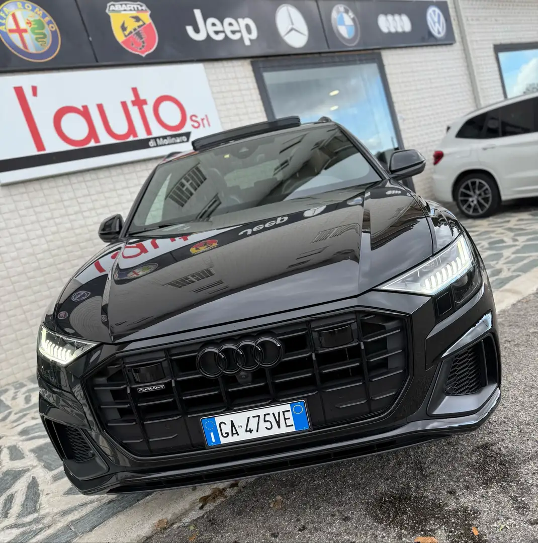 Audi Q8 50 3.0 tdi mhev S-Line TETTO 22 BLACK PACK FULL Nero - 2