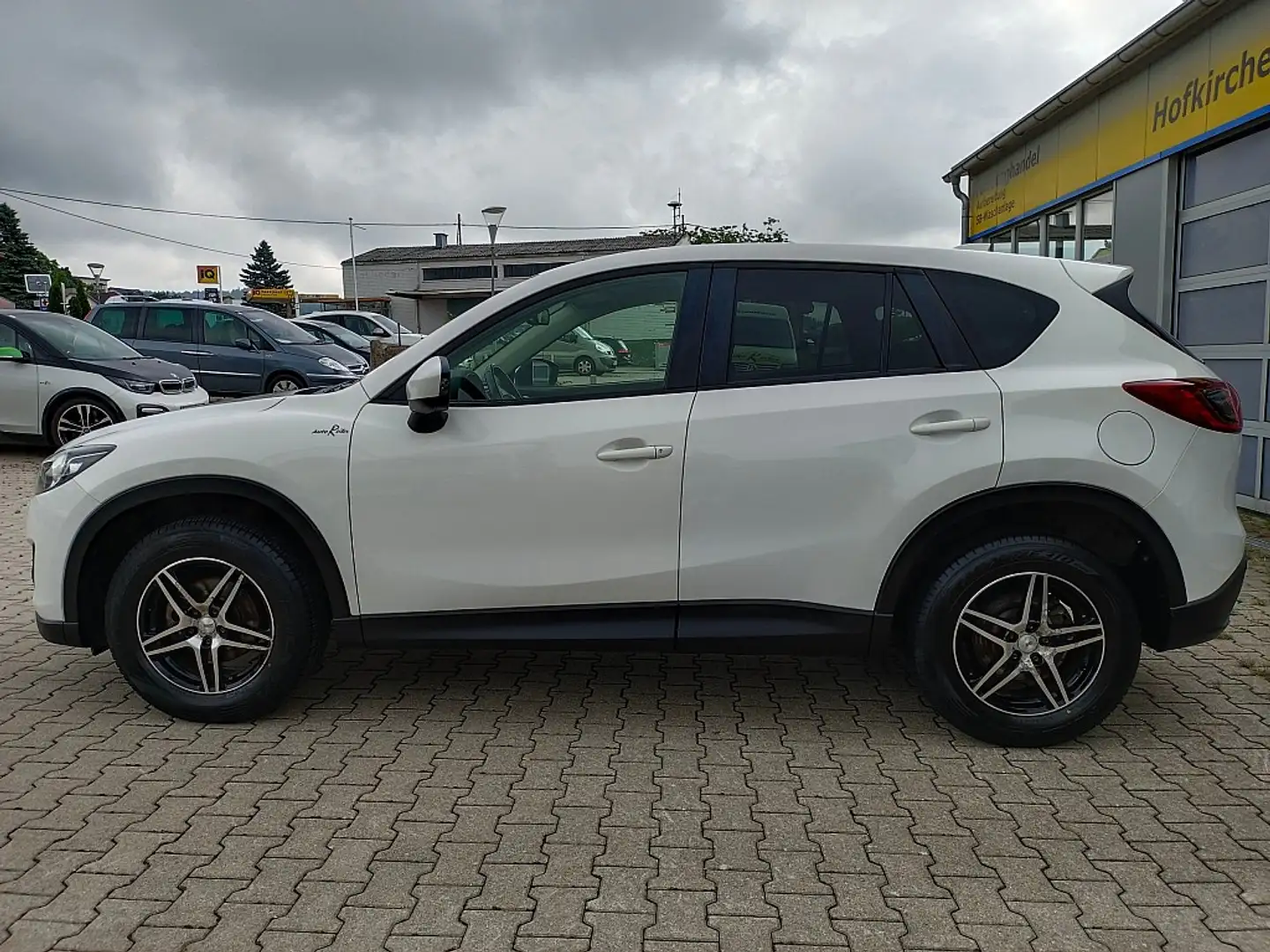 Mazda CX-5 CD150 Attraction Aut. *XENON*SHZ*8-fach bereift Weiß - 2