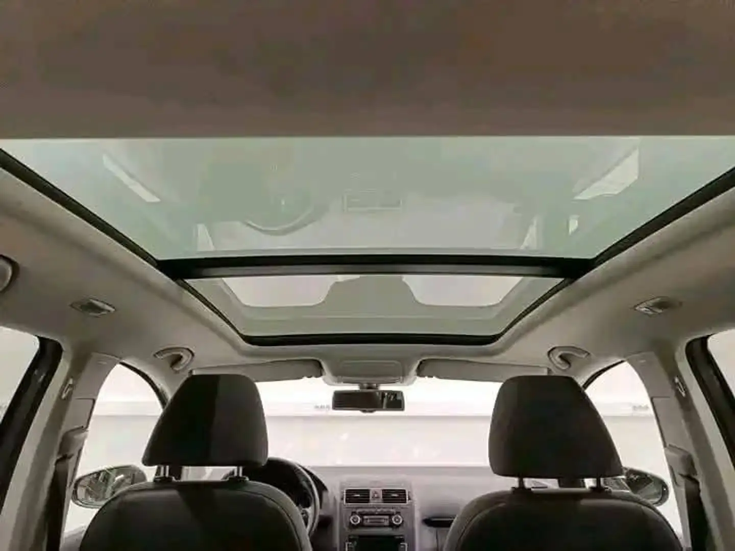 Volkswagen Touran Touran 2.0 16S TDI 140 Carat - 2