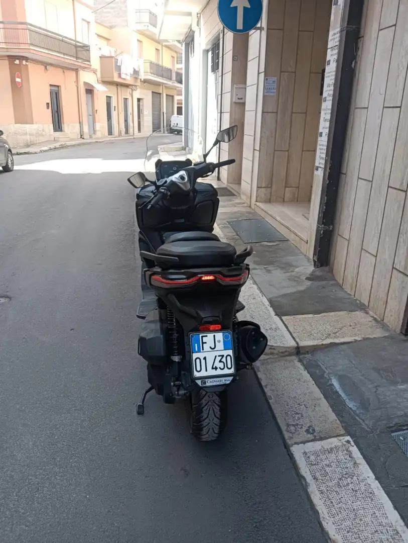 Voge SR4 Max 350 Schwarz - 2