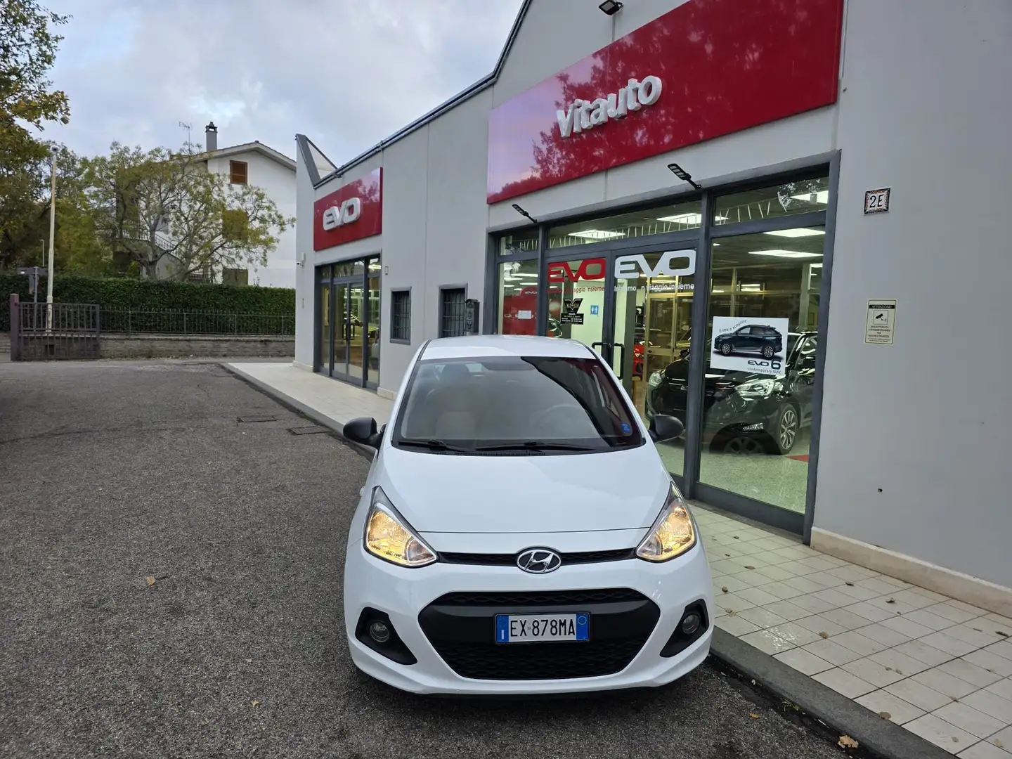 Hyundai i10 i10 II 2014 1.0 Style Weiß - 1