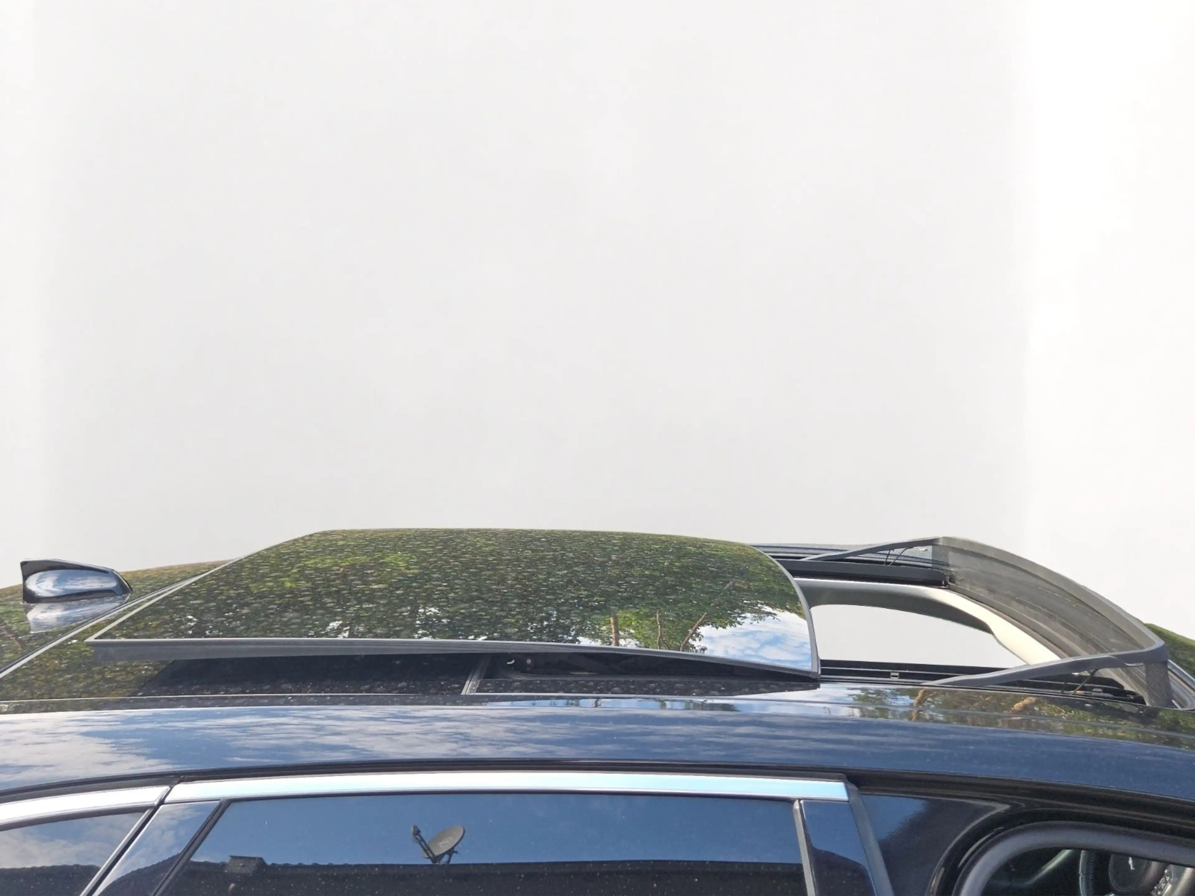 Jaguar F-Pace AWD Pano/Leder/LED/SHD/e-Sitze/AHK/Kamera — photo 7