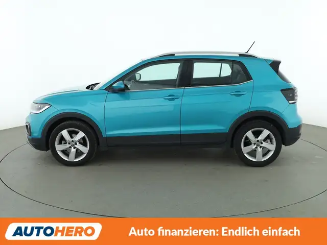 Volkswagen T-Cross view 3