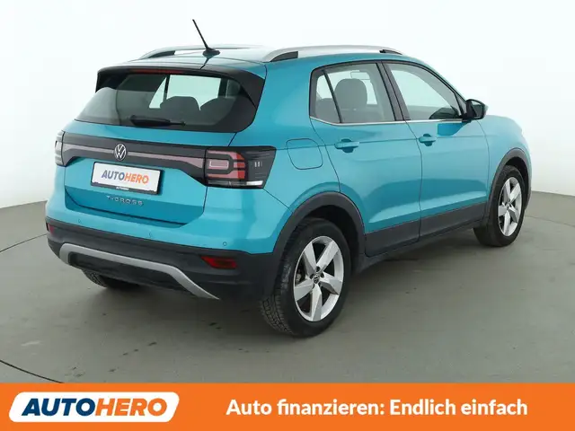 Volkswagen T-Cross view 6