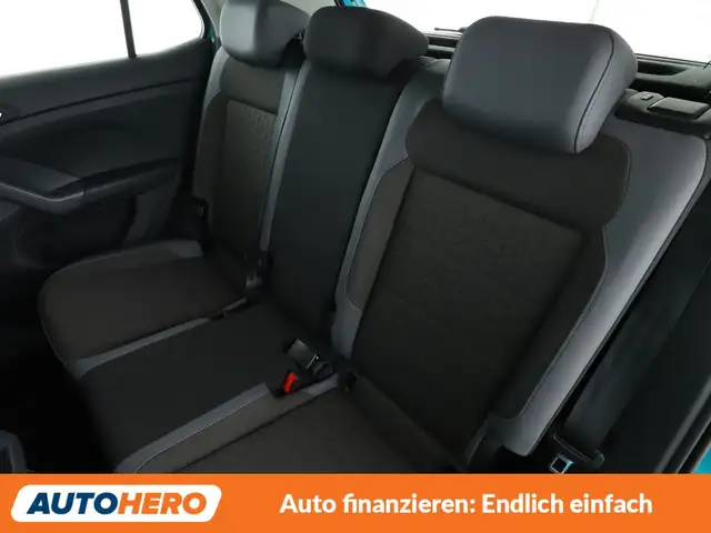 Volkswagen T-Cross view 14