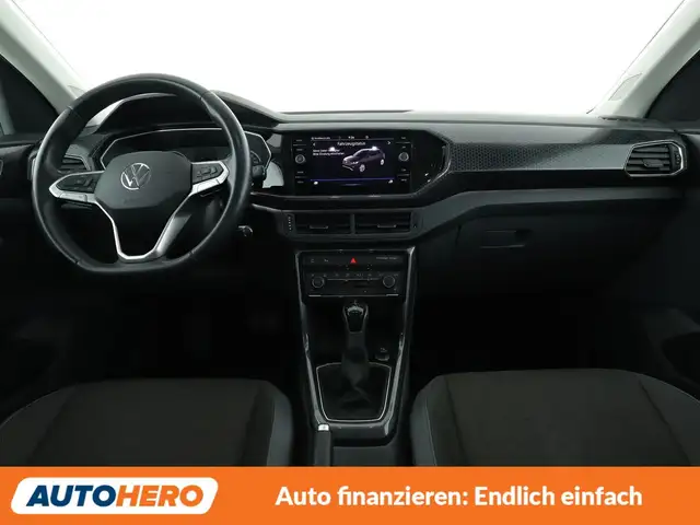 Volkswagen T-Cross view 12
