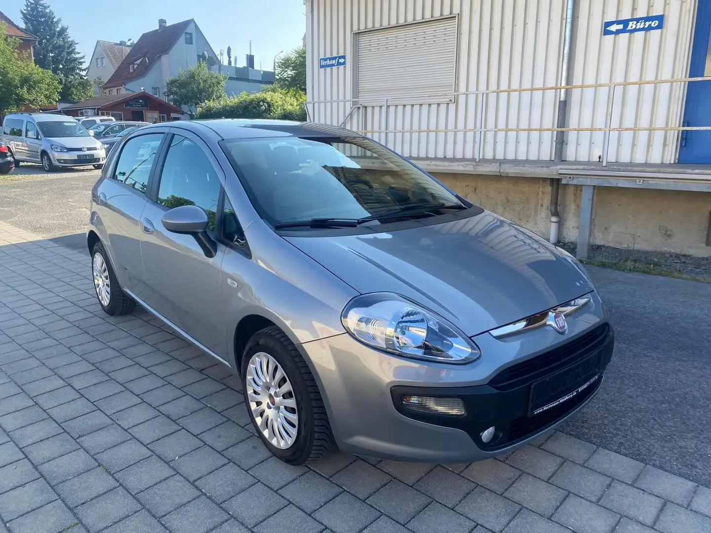 Fiat Punto Evo 1.4 8V Active Silber - 2