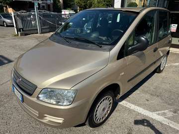 1.6 16v natural power Active,UNICO PROP.,CLIMATIZZATORE,RADIO CD,BOMBOLE GENNAIO 2029