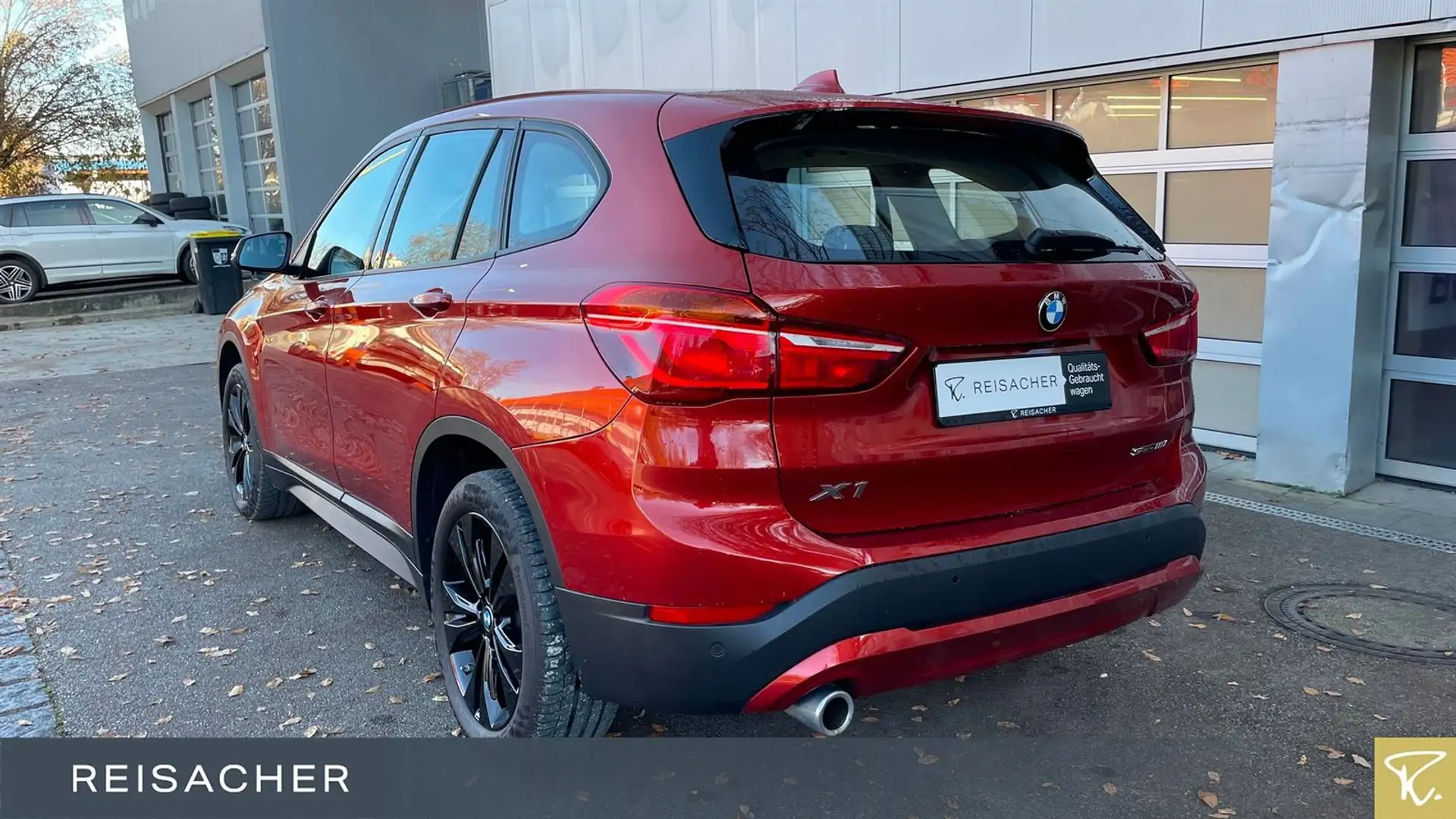 BMW X1 sDrive18i Advantage NaviPl.HuD,RFK,HIFI,LM18" Orange - 2