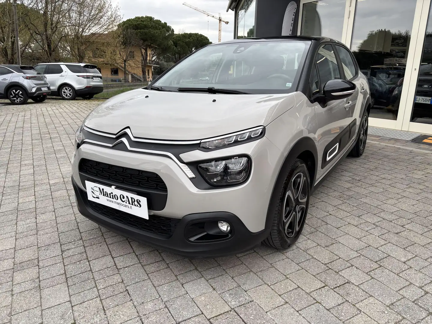 Citroen C3 PureTech 83 S&S Feel Grijs - 2