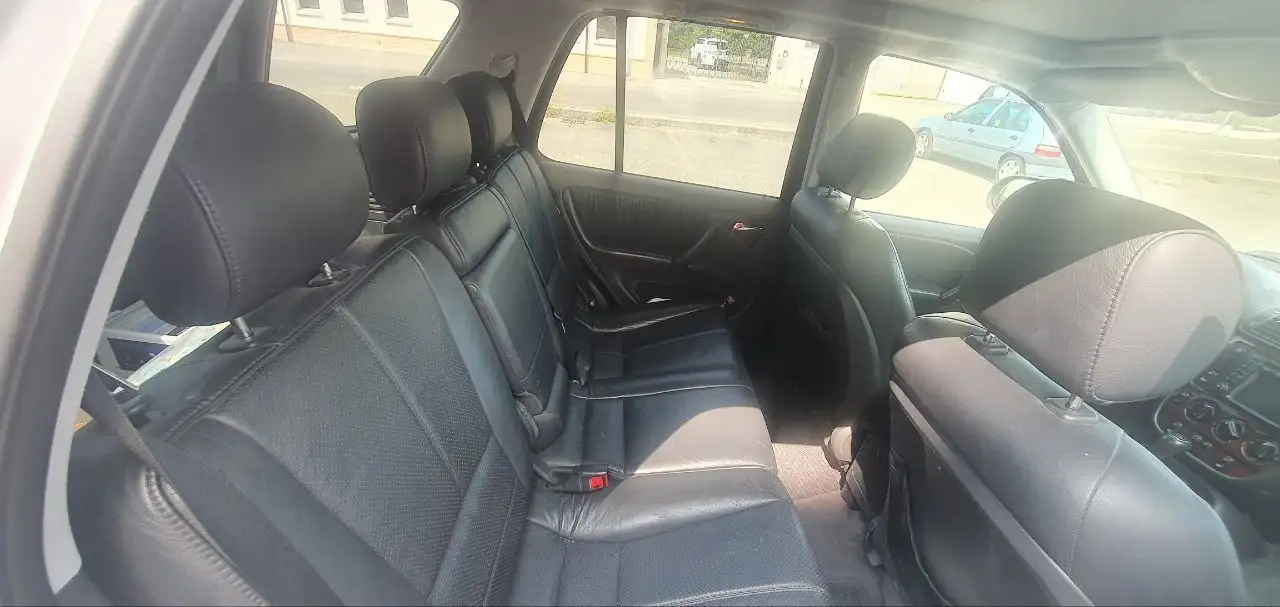 Mercedes-Benz ML 320 auto, foto 4