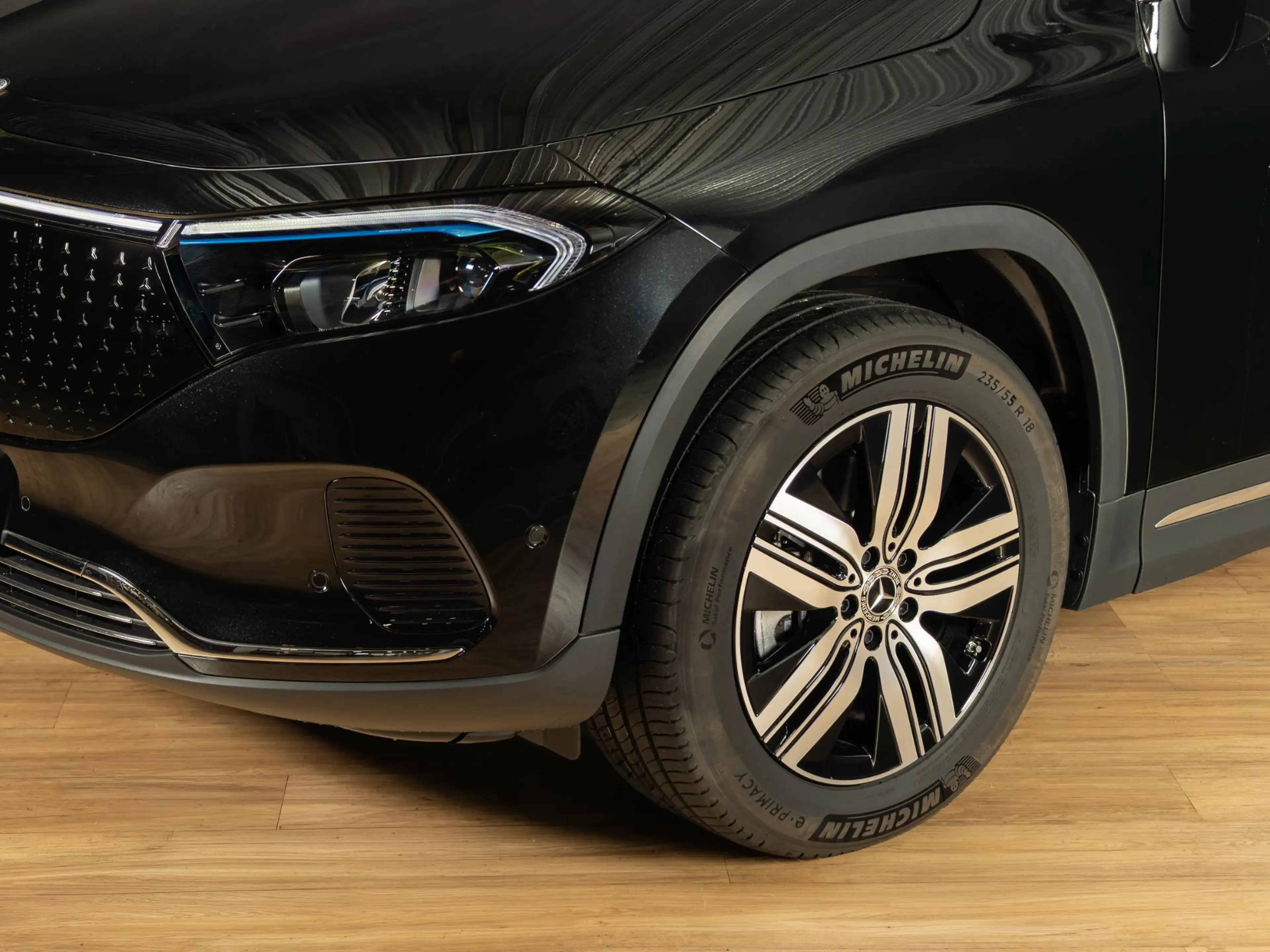 Mercedes-Benz EQA 250 250+ Business Solution Luxury 71 kWh | Panorama da — photo 6
