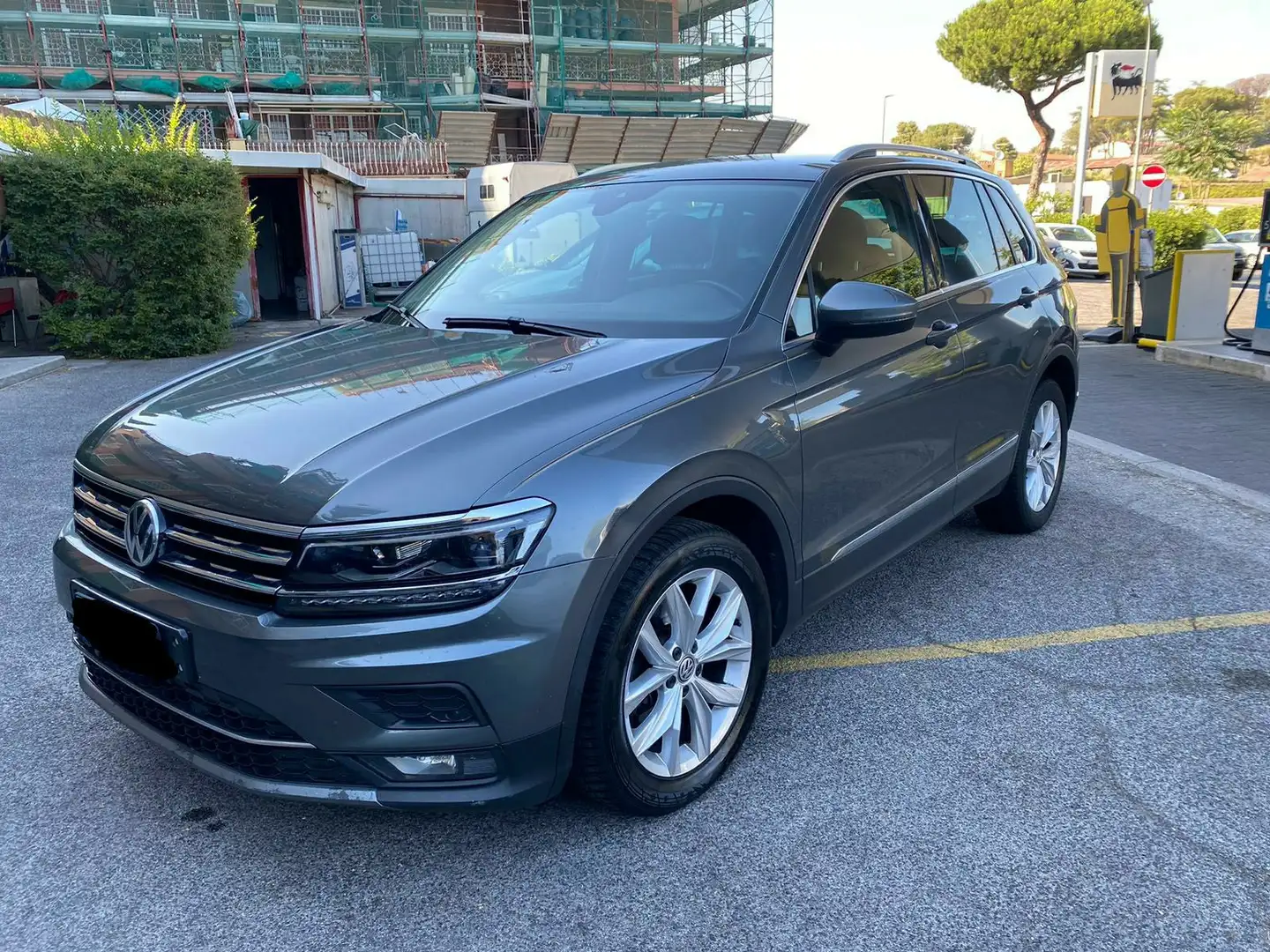 Volkswagen Tiguan Tiguan II 2016 2.0 tdi Advanced 150cv dsg Grigio - 2