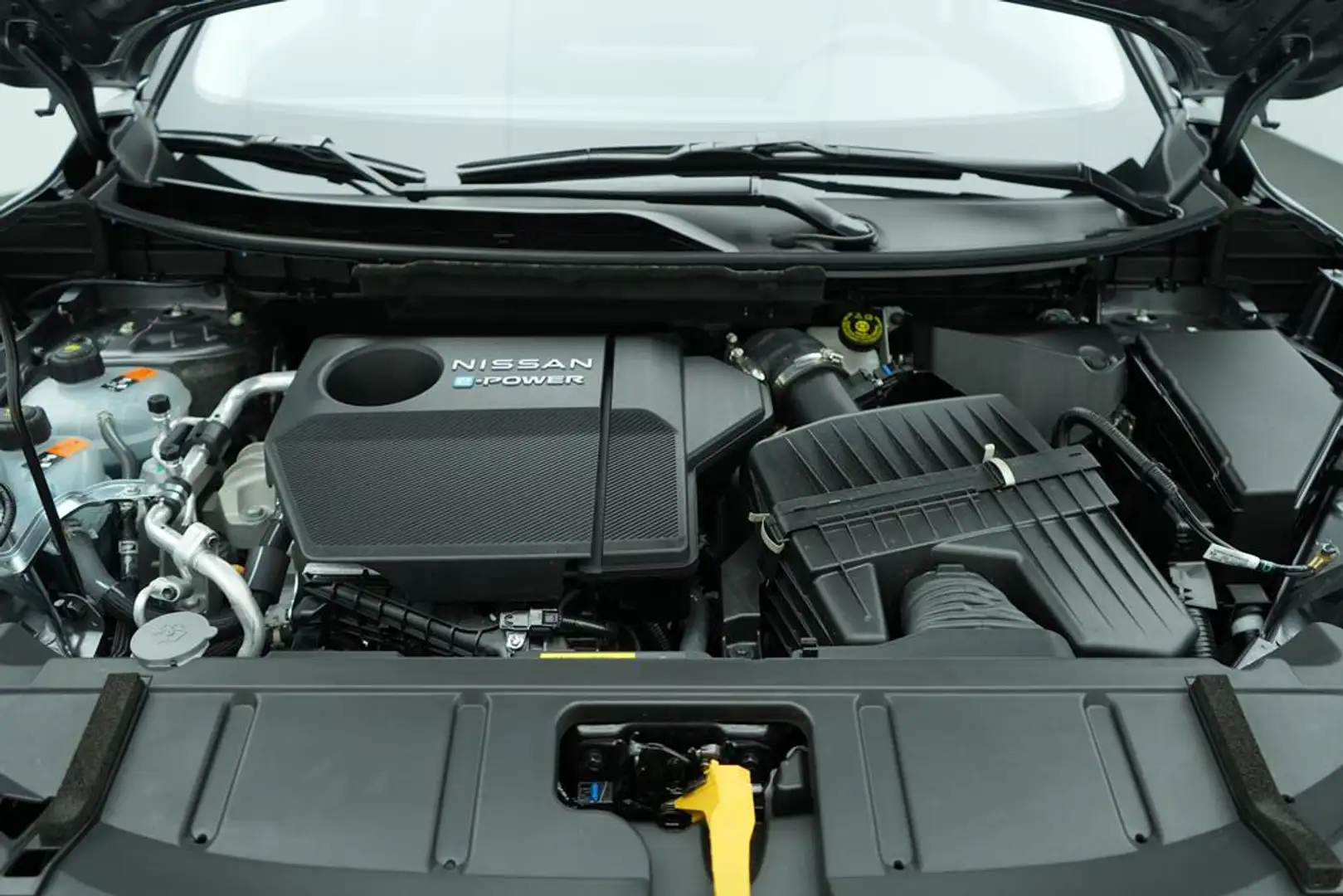 Nissan X-Trail X-T e-POWER 204PS 4x2 Acenta 5 Sitze Familie Grau - 2