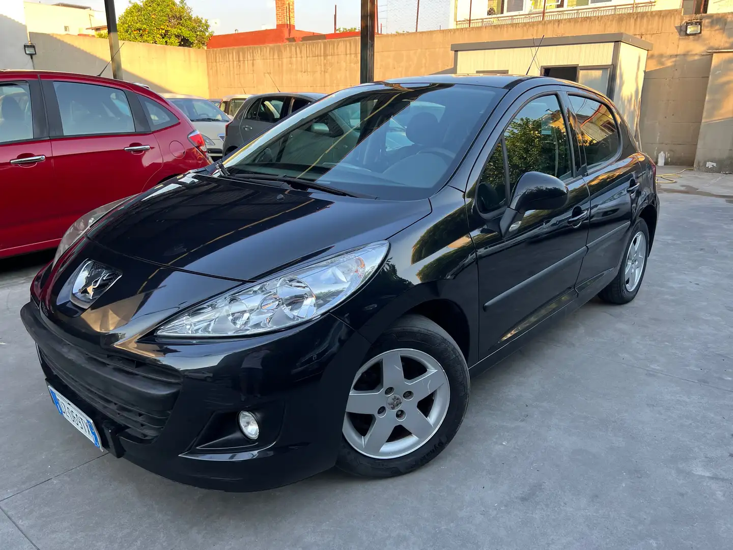Peugeot 207 207 5p 1.4 8v Energie Sport s/navi eco-Gpl Nero - 2