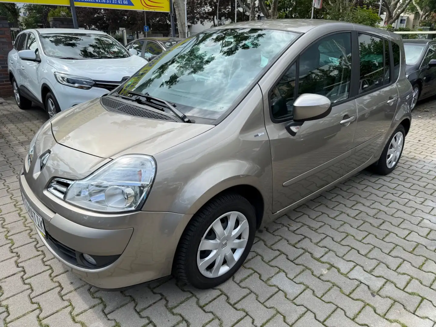 Renault Grand Modus Night & Day 1.6 110 AUTOMATIK 1.HAND Brun - 1