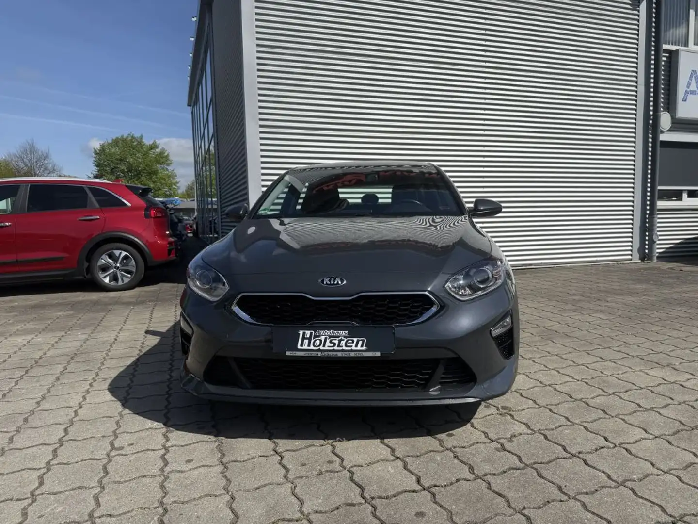Kia Ceed / cee'd 1.6 CRDi Eco-Dynamics+ (48V Mild-Hybrid) Vision Grijs - 2