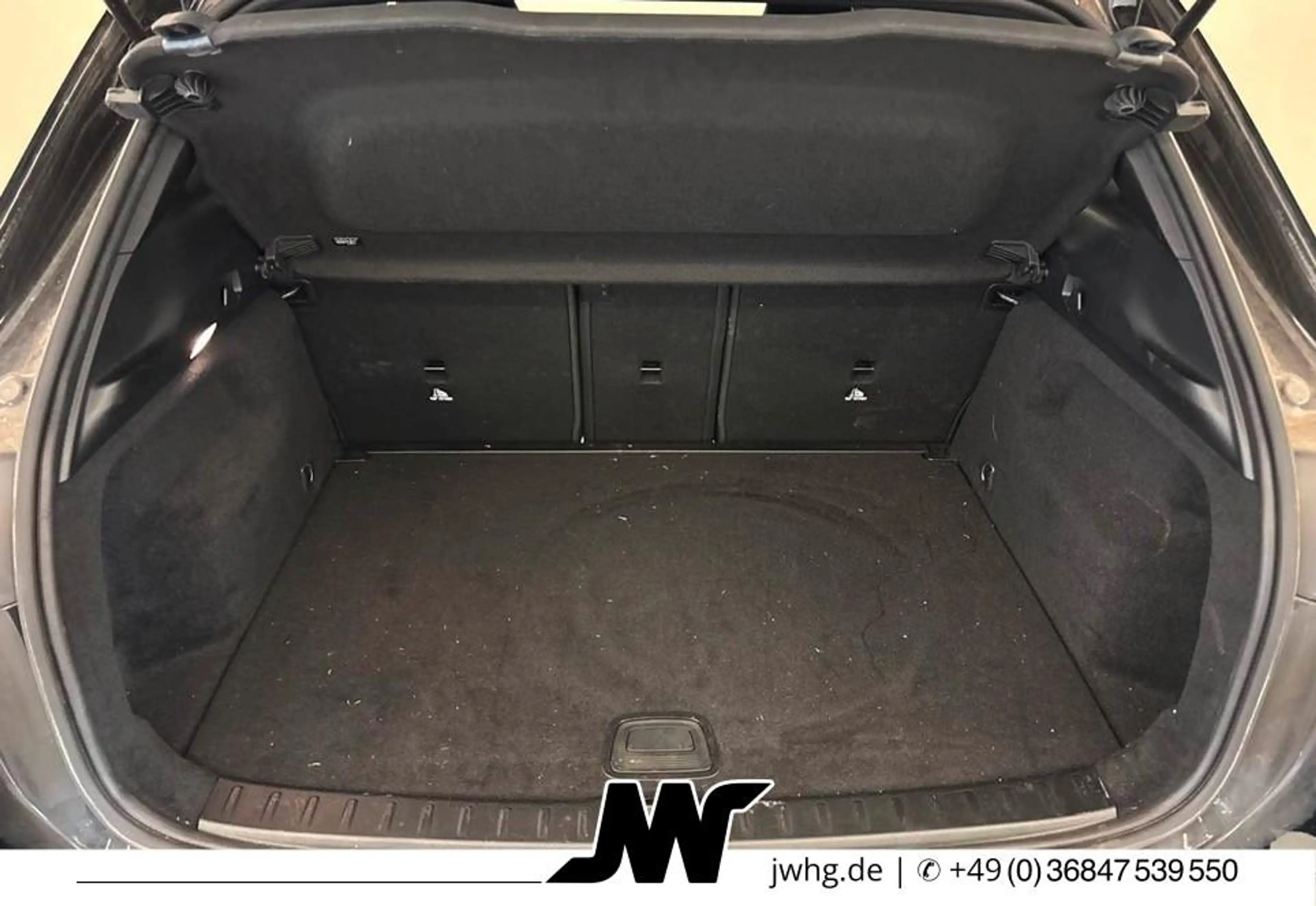 Mercedes-Benz GLA 200 Style LED Widescreen Kamera DAB 17"Leder — photo 8