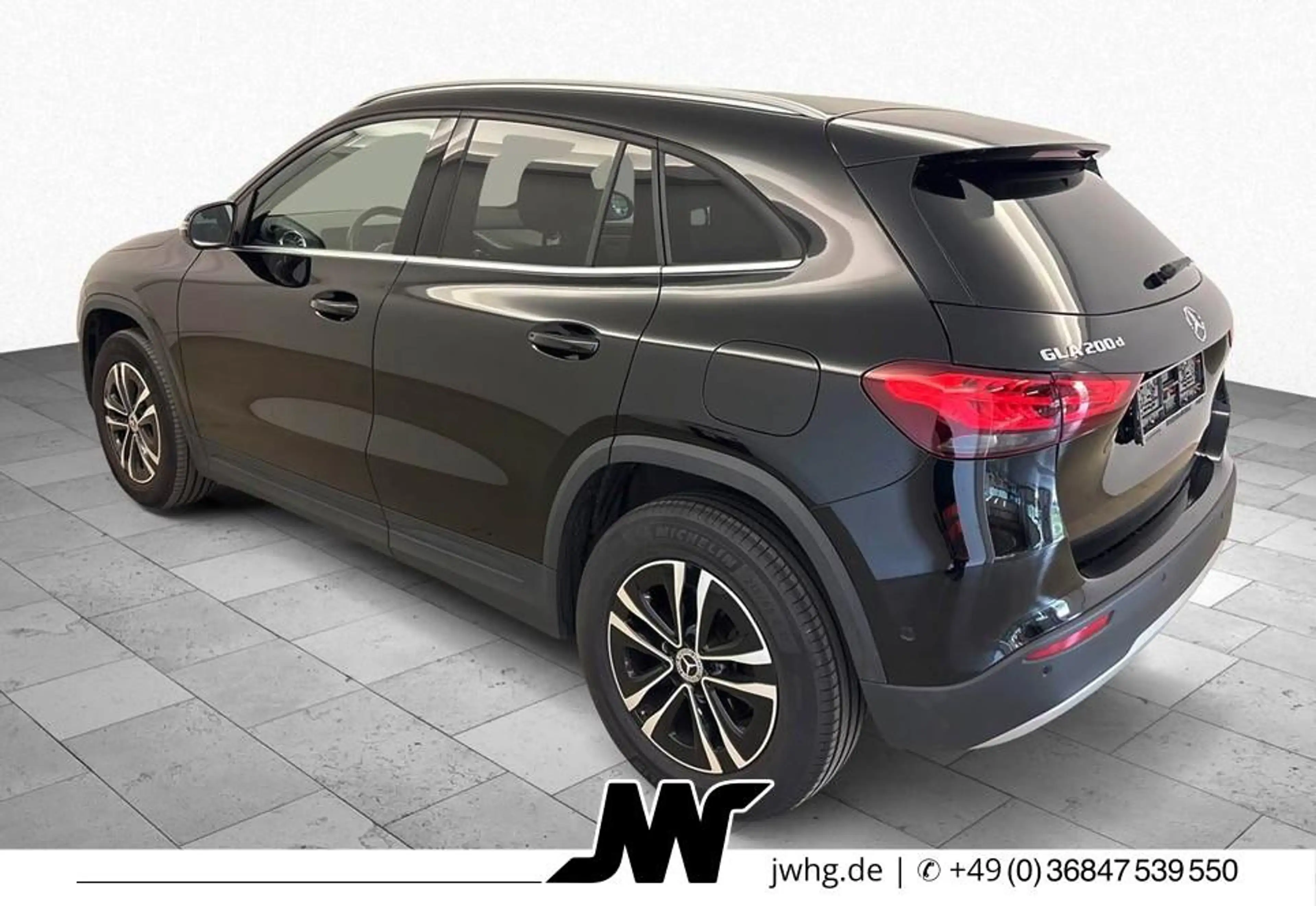 Mercedes-Benz GLA 200 Style LED Widescreen Kamera DAB 17"Leder — photo 6