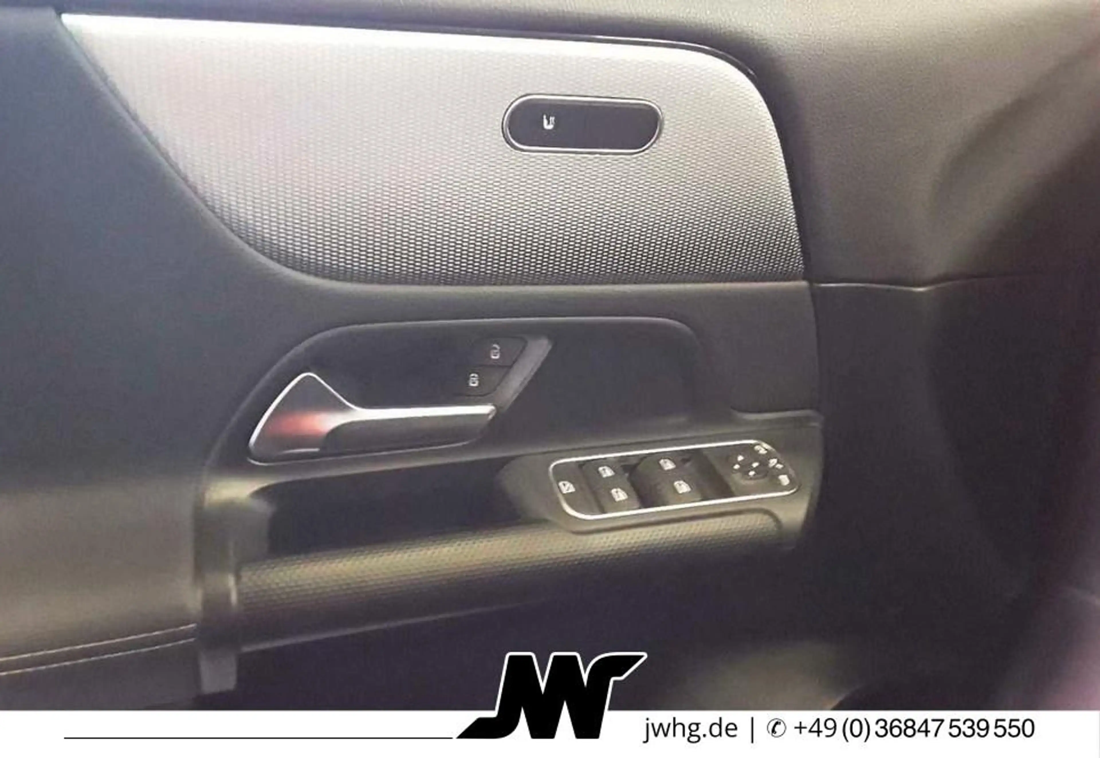 Mercedes-Benz GLA 200 Style LED Widescreen Kamera DAB 17"Leder — photo 15