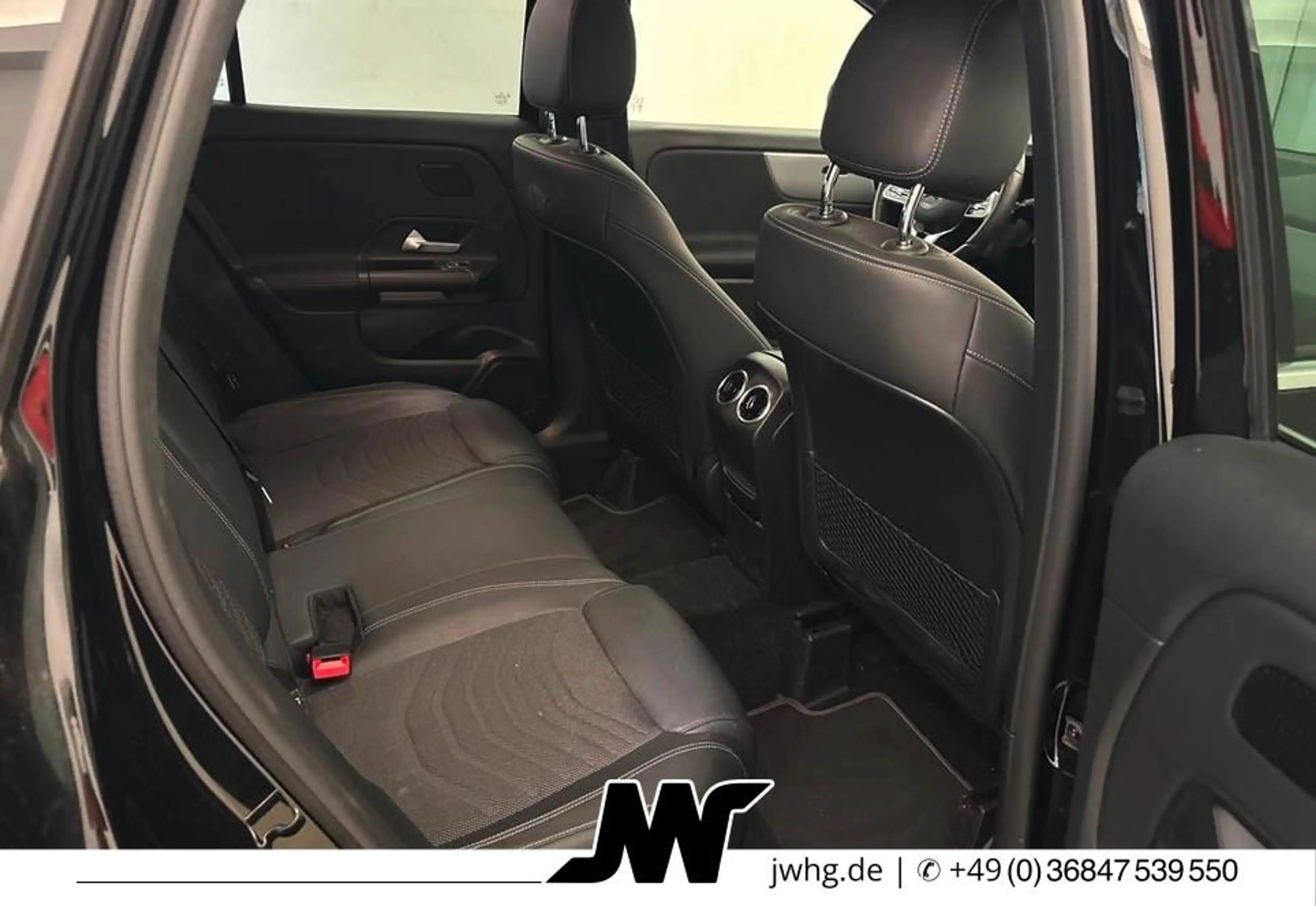 Mercedes-Benz GLA 200 Style LED Widescreen Kamera DAB 17"Leder — photo 11