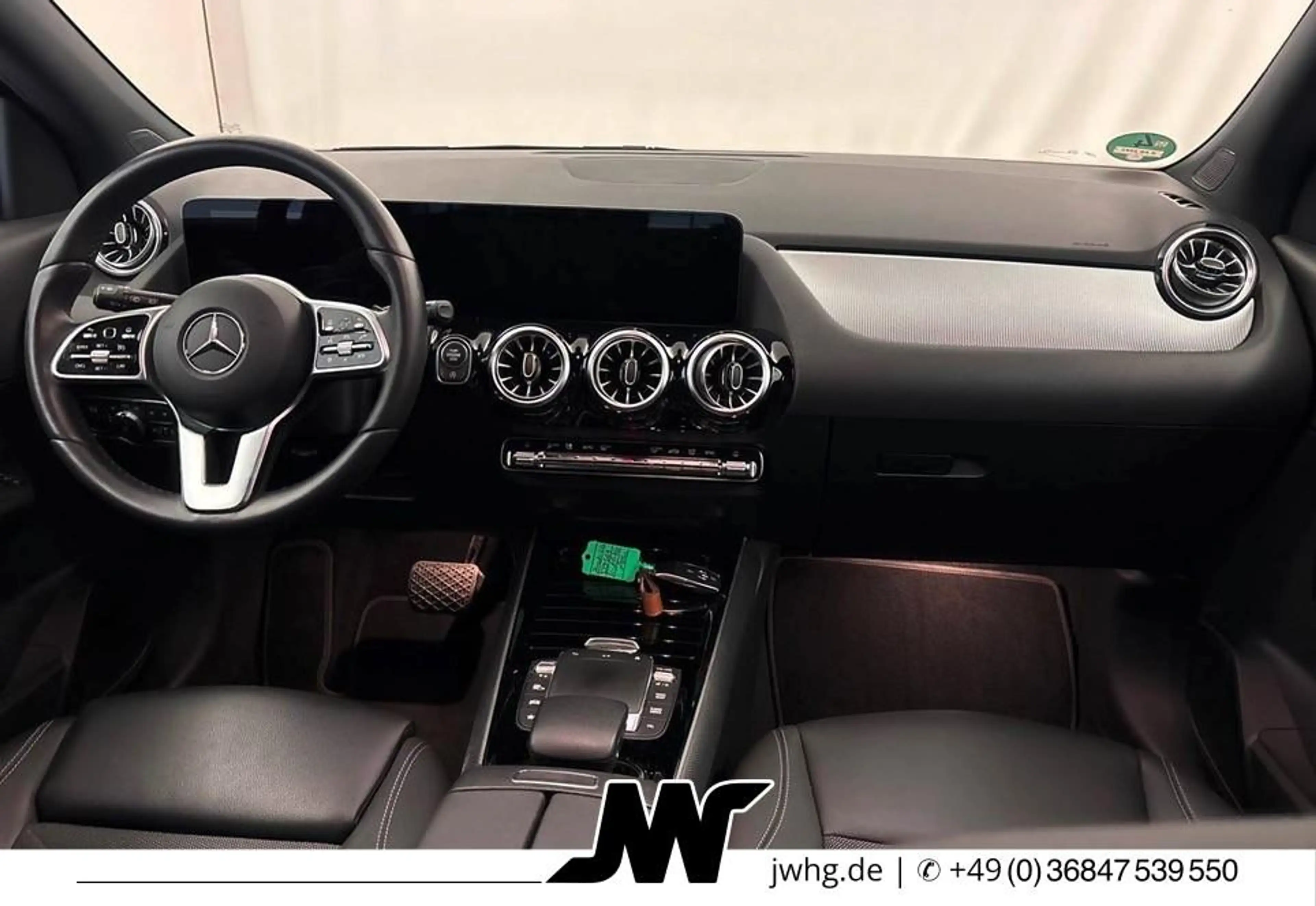 Mercedes-Benz GLA 200 Style LED Widescreen Kamera DAB 17"Leder — photo 3