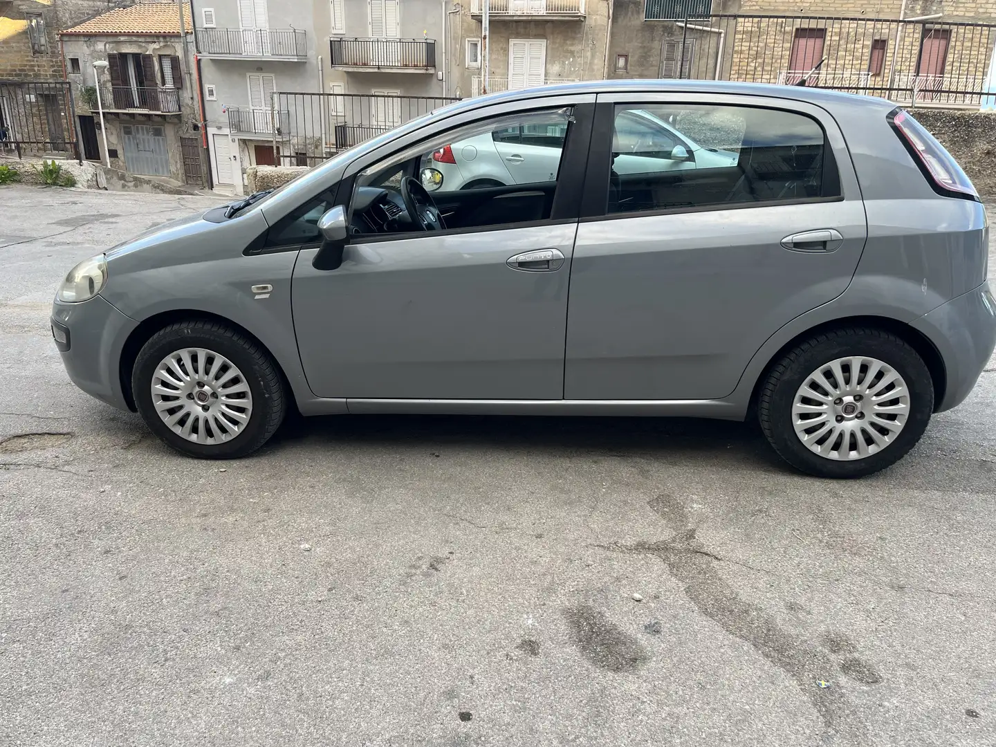 Fiat Punto Evo 5p 1.3 mjt Dynamic s&s 95cv - 2