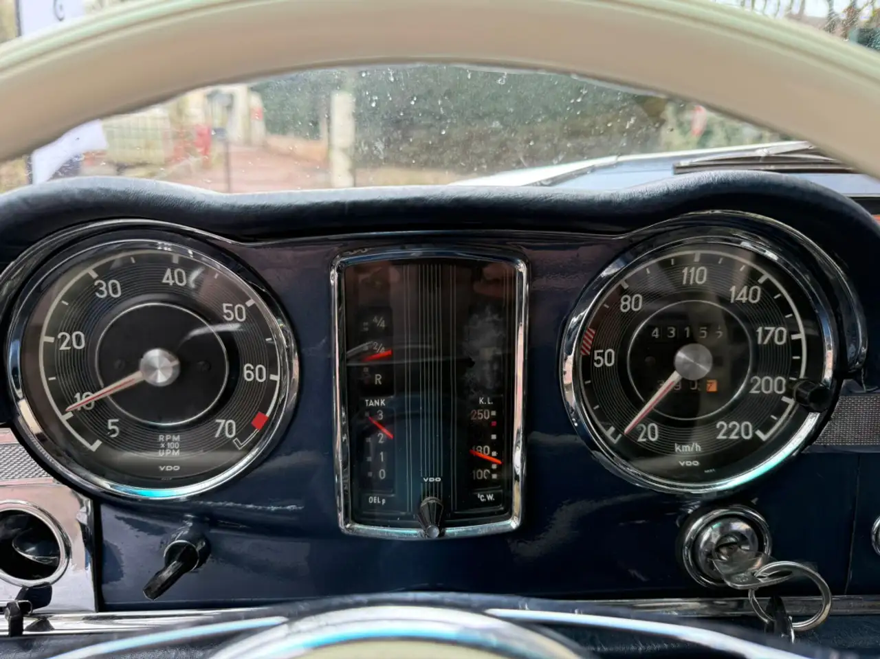 Mercedes-Benz 230 PAGODE -VEHICULE FRANCAIS-SUIVI RIGOUREUX-RAPPORT D'EXPERTISE, foto 12