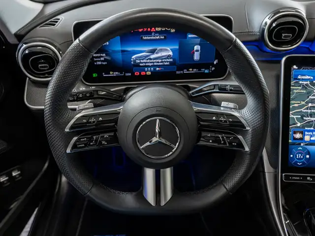 Mercedes-Benz C-Class view 10
