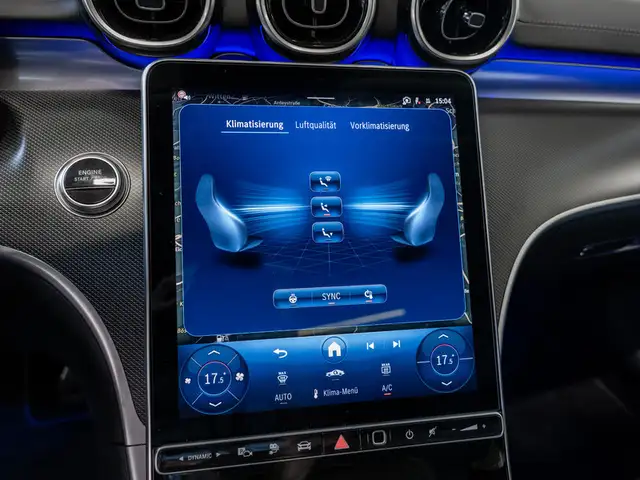 Mercedes-Benz C-Class view 15