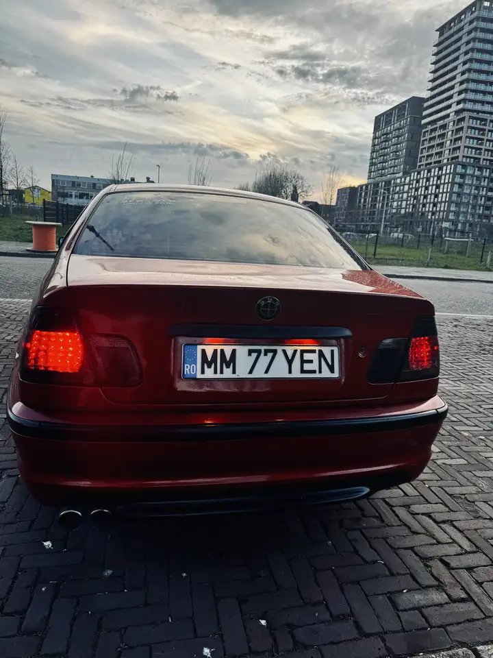 BMW 318i, foto 10