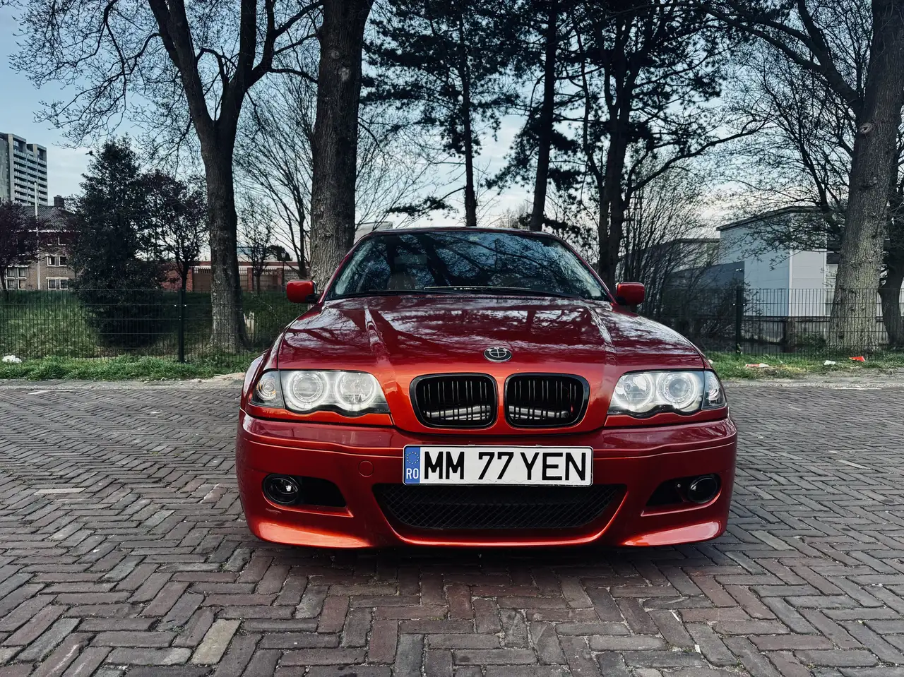 BMW 318i, foto 4
