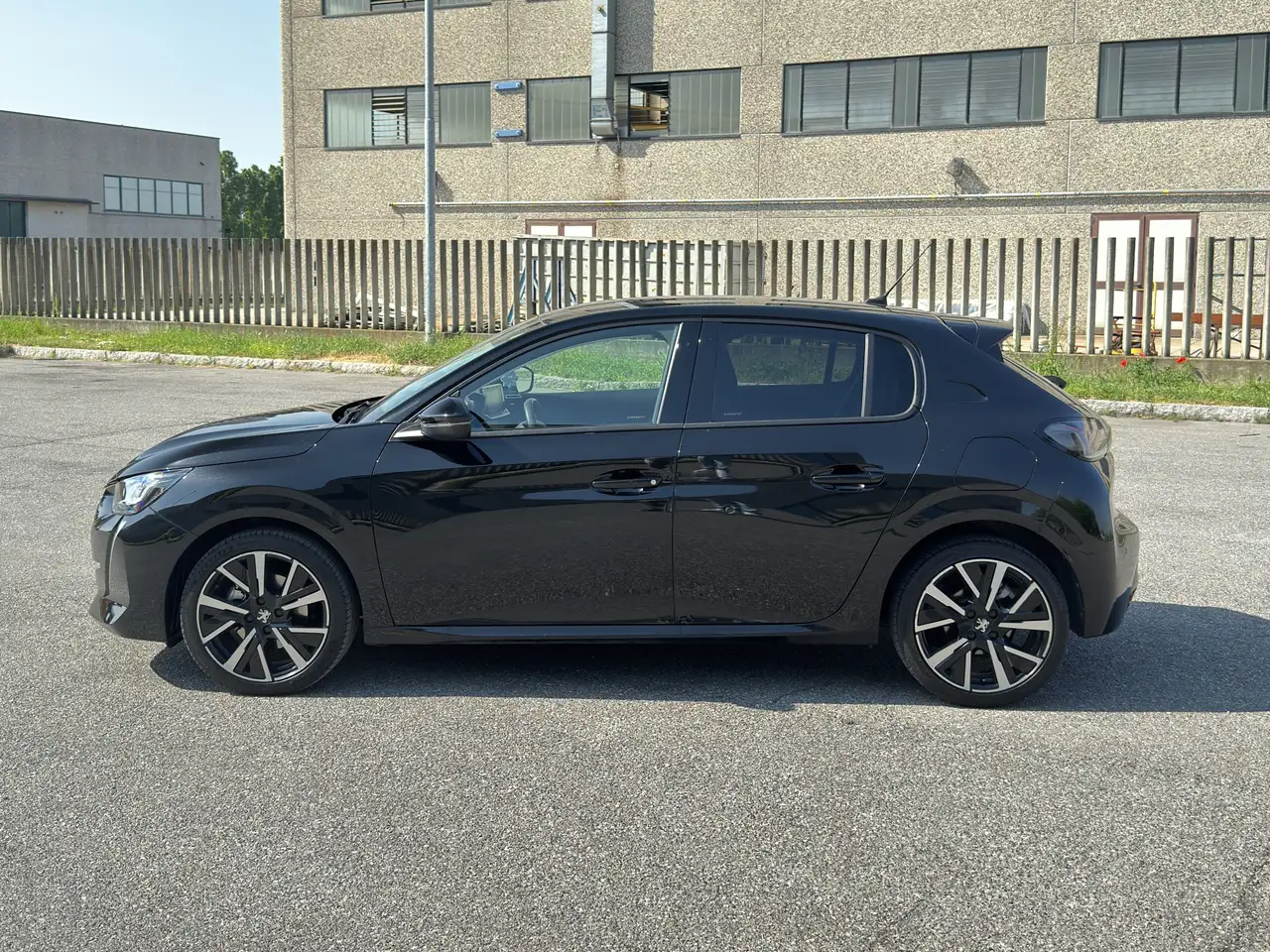 Peugeot 208 208 II 2019 1.2 puretech Allure Pack s 4